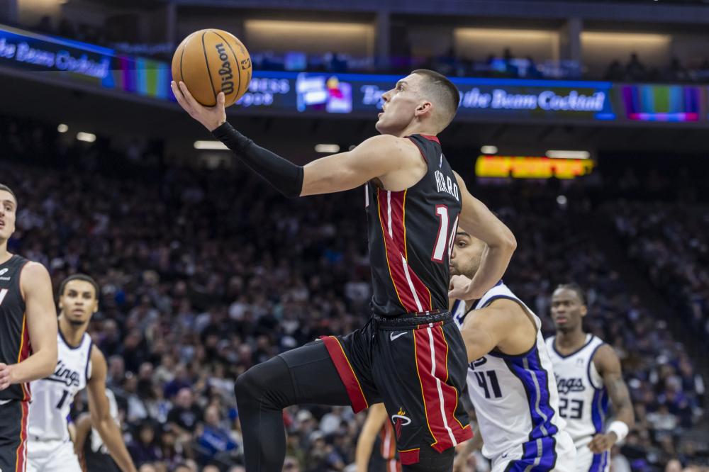 不仅仅聚焦 不仅仅聚焦