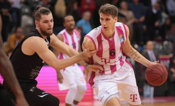 在本场比赛 在本场比赛