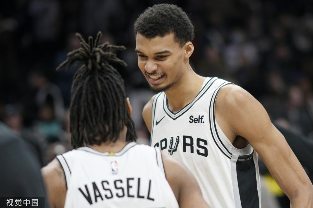 借助贝尔戈 借助贝尔戈