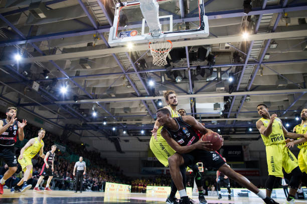 稳健的脚法 稳健的脚法